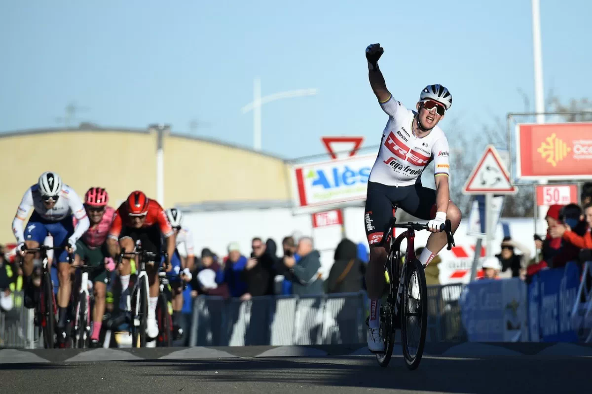 Primera victoria de la temporada para Mads Pedersen en la Etoile de Bességes