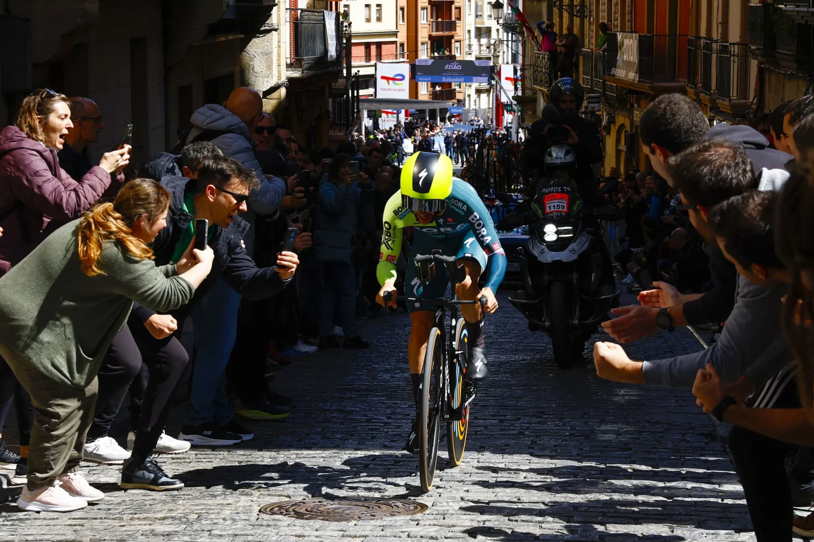 Primoz Roglic primer líder de la Itzulia 2024