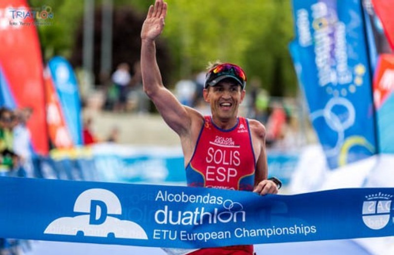 Rafa Solis oro en el Campeonato del Mundo ITU Powerman de Duatlón LD