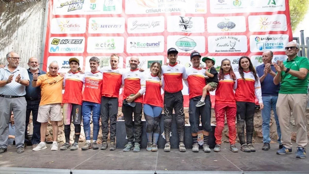 Rafael Bascón y Zoe Zamora campeones de la Copa de España de Descenso 2022