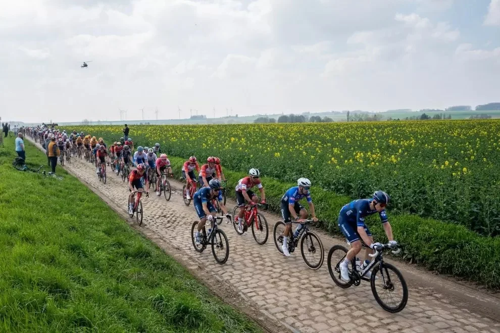 Reto Gravel París-Roubaix de la Vega en Aranjuez una apuesta de Ciclismo en Cadena