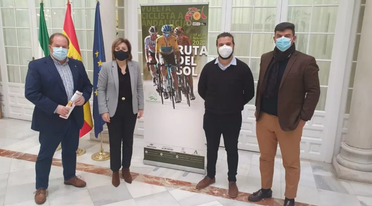 Reunión entre la organización de la Vuelta Ciclista a Andalucía y la Delegación del Gobierno