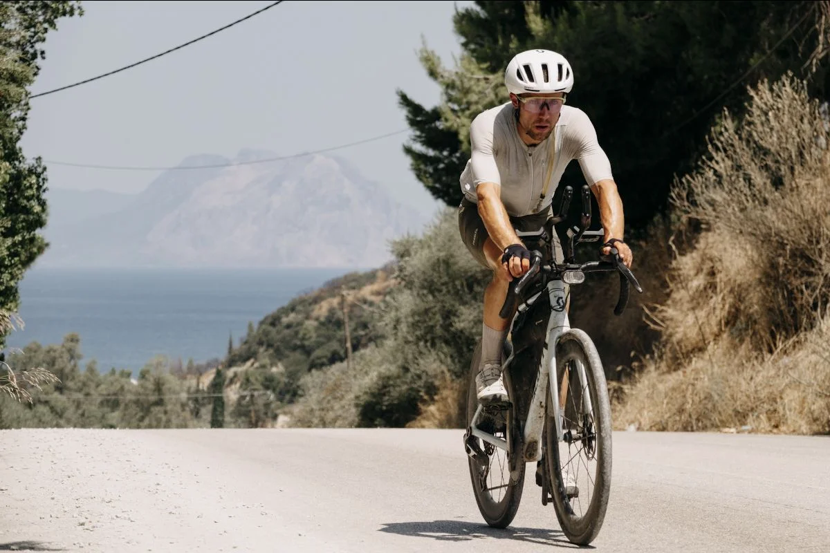Robin Gemperle conquista su segunda Transcontinental Race No 12 tras completar 4694 kilómetros sin asistencia