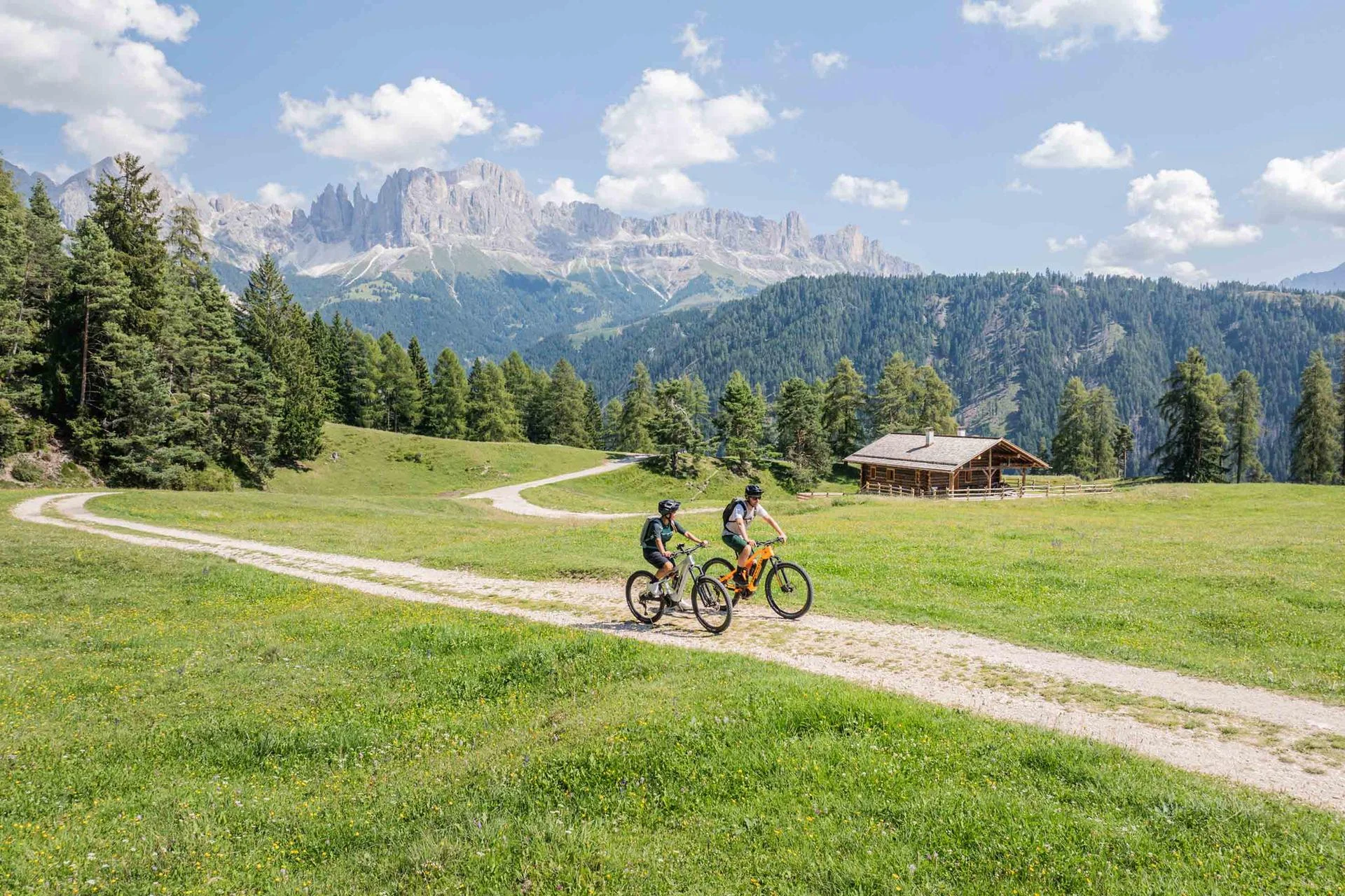 RODA el nuevo planazo de MTB en los Dolomitas con transporte de equipaje RODA el nuevo planazo de MTB en los Dolomitas con transporte de equipaje