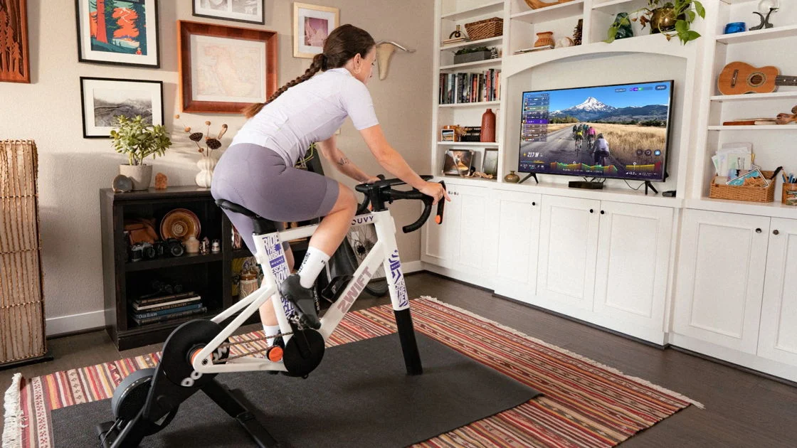 ROUVY da un salto estratégico e integra el hardware de Zwift para la nueva temporada indoor