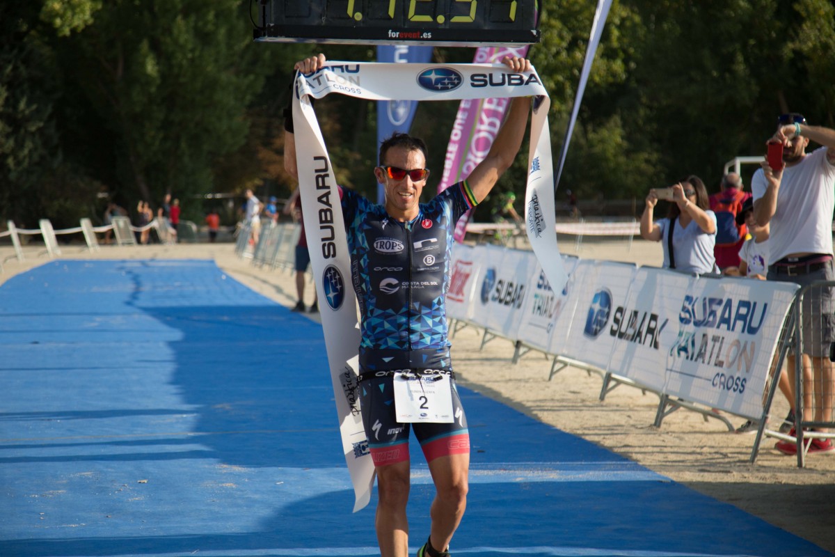 Rubén Rufaza y Eva García ganadores del Subaru Duatlón Cross