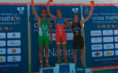 Rubén Ruzafa repite como campeón del mundo de Triatlón Cros