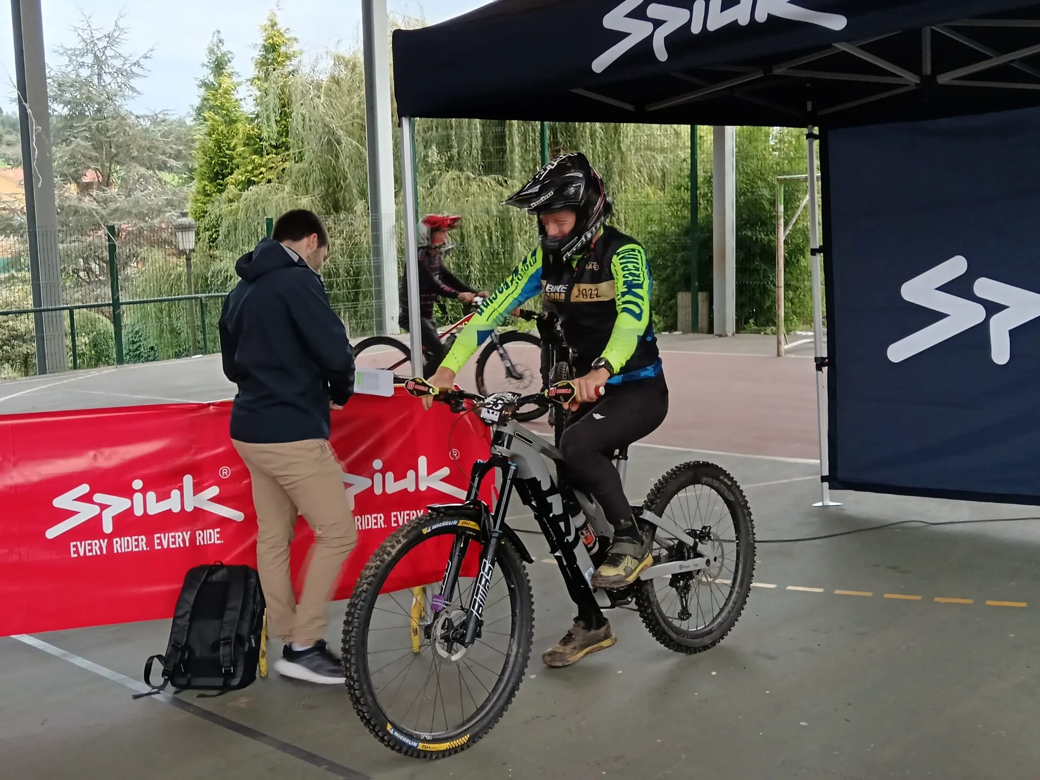 Segunda prueba del Open Endurastur en Illas: Arriola se sitúa líder en la categoría EBIKES