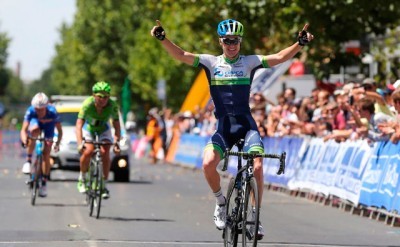 Simon Clarke gana la segunda etapa del Jayco Herald Sun