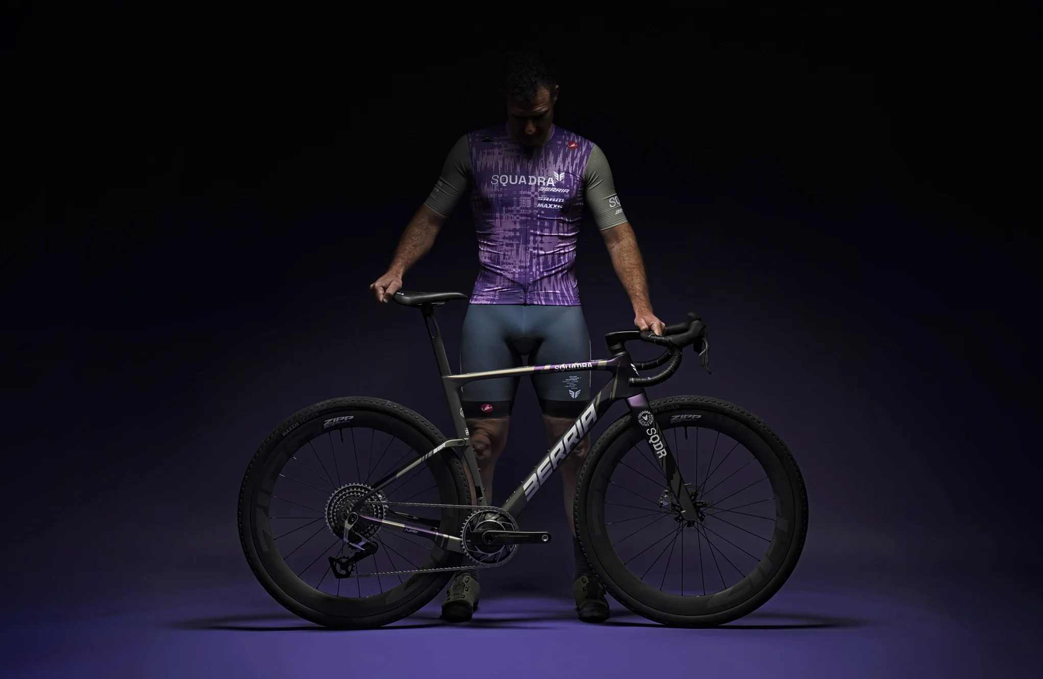 Squadra BERRIA nace para revolucionar el panorama del gravel con 20 ciclistas de Europa y Latinoamérica