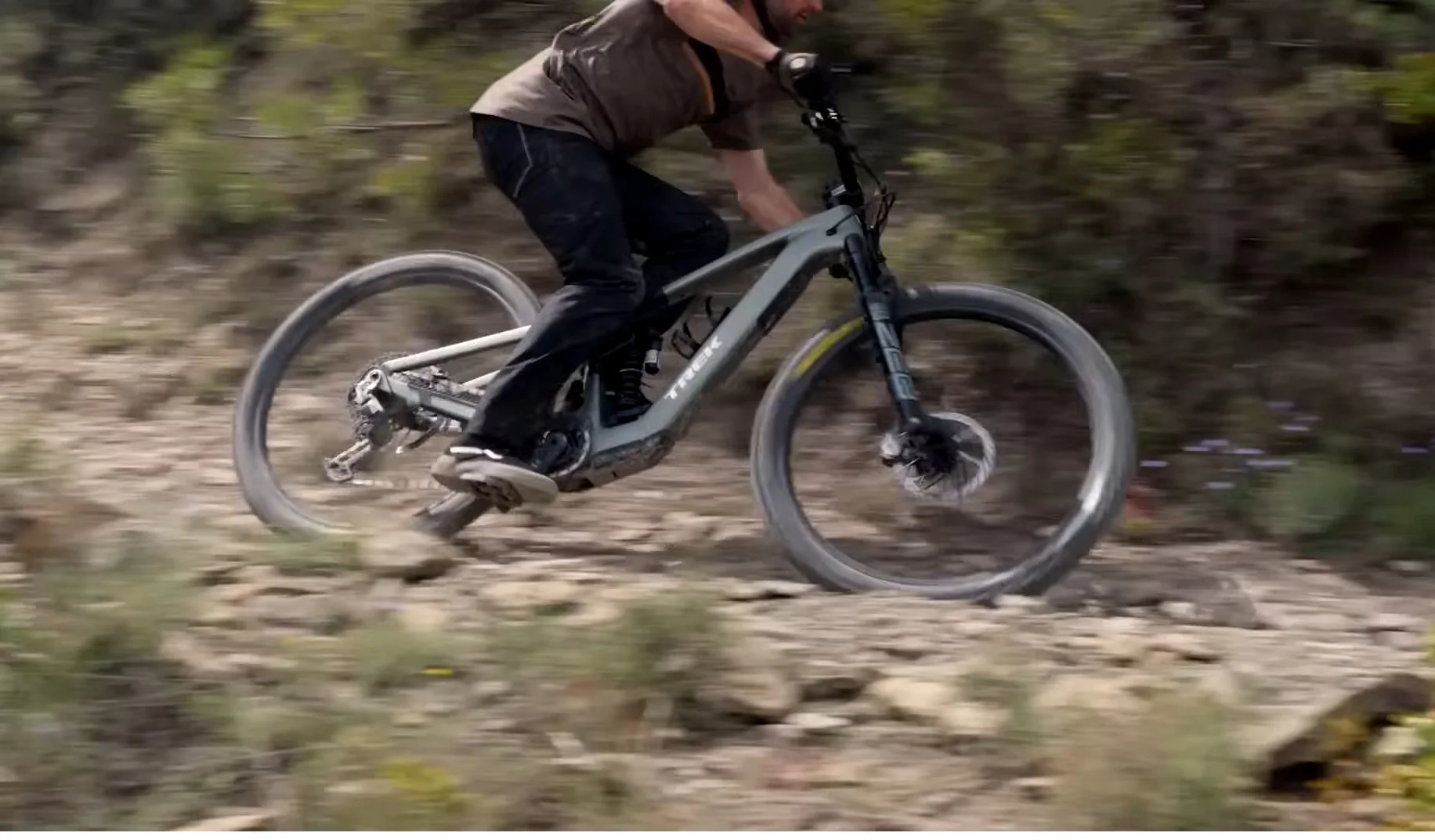 Supertest a la Trek Fuel+ LX 9.9 X0 AXS Gen 2. 170mm de Recorrido y Motor TQ