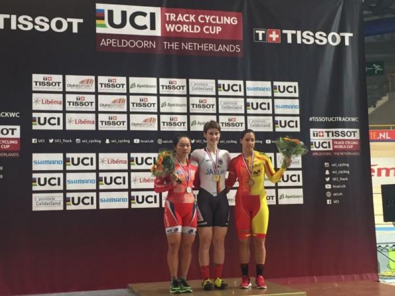 Tania Calvo bronce en los 500