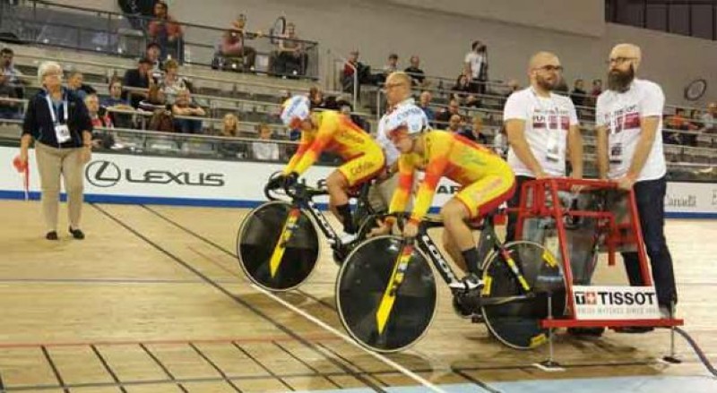 Tania Calvo y Helena Casas finalizan quintas en velocidad por equipos