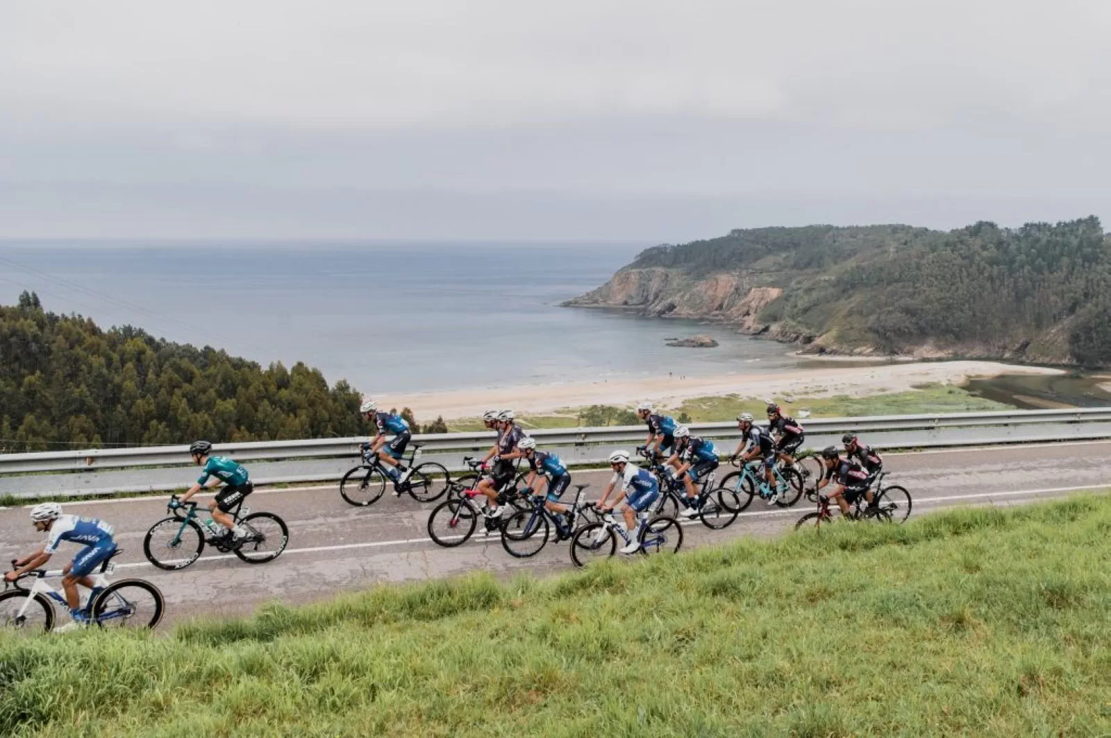 Todo listo para el comienzo de una nueva edición de La Vuelta a Asturias