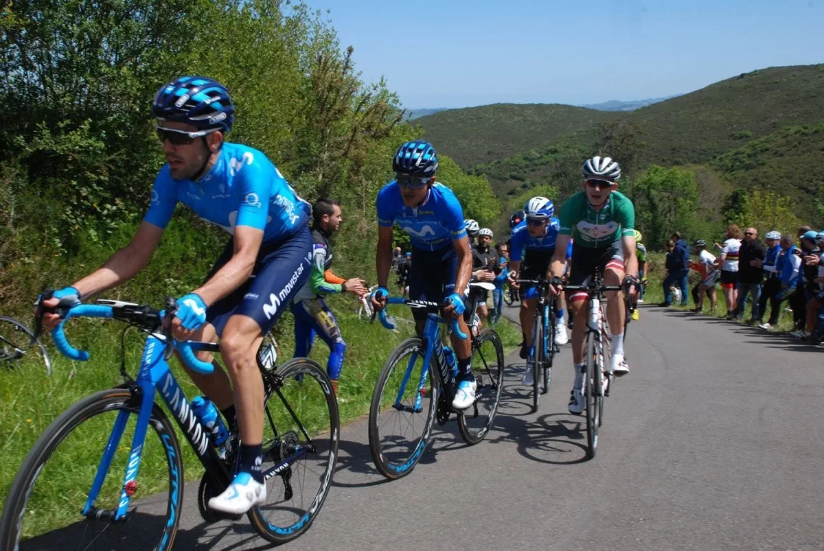 Pistoletazo de salida de la Vuelta a Asturias