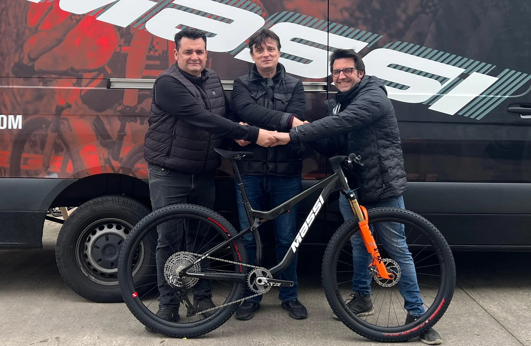 Tomás Bellès y Massi crean una nueva estructura Factory para competir en el circuito internacional