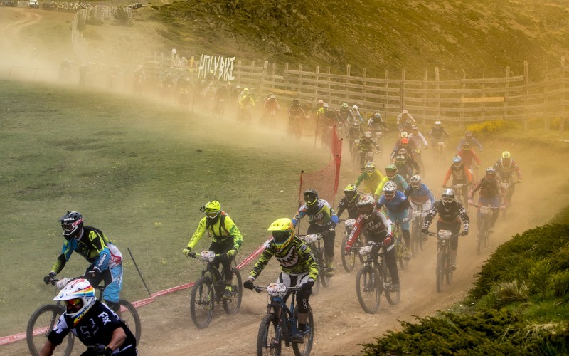 Toni Ferreiro y Marketa Michalkova se imponen en el Holy Bike