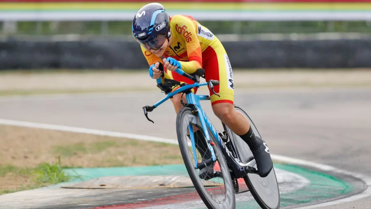 Top 40 para Lourdes Oyarbide y Sara Martín en la crono de Imola