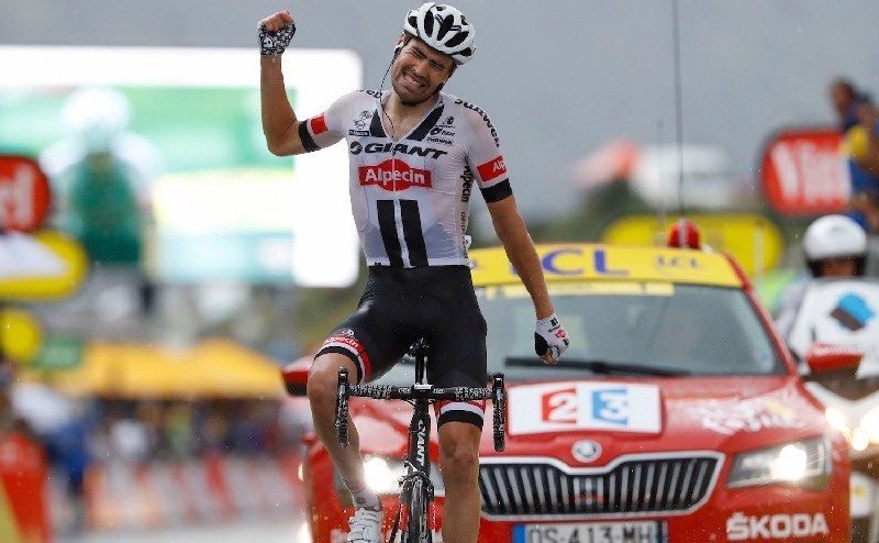 Tour de Francia: Tom Dumoulin gana bajo el granizo