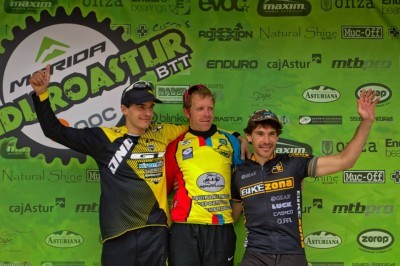 Tres podios para BikeZona Team en el Open EnduroAstur