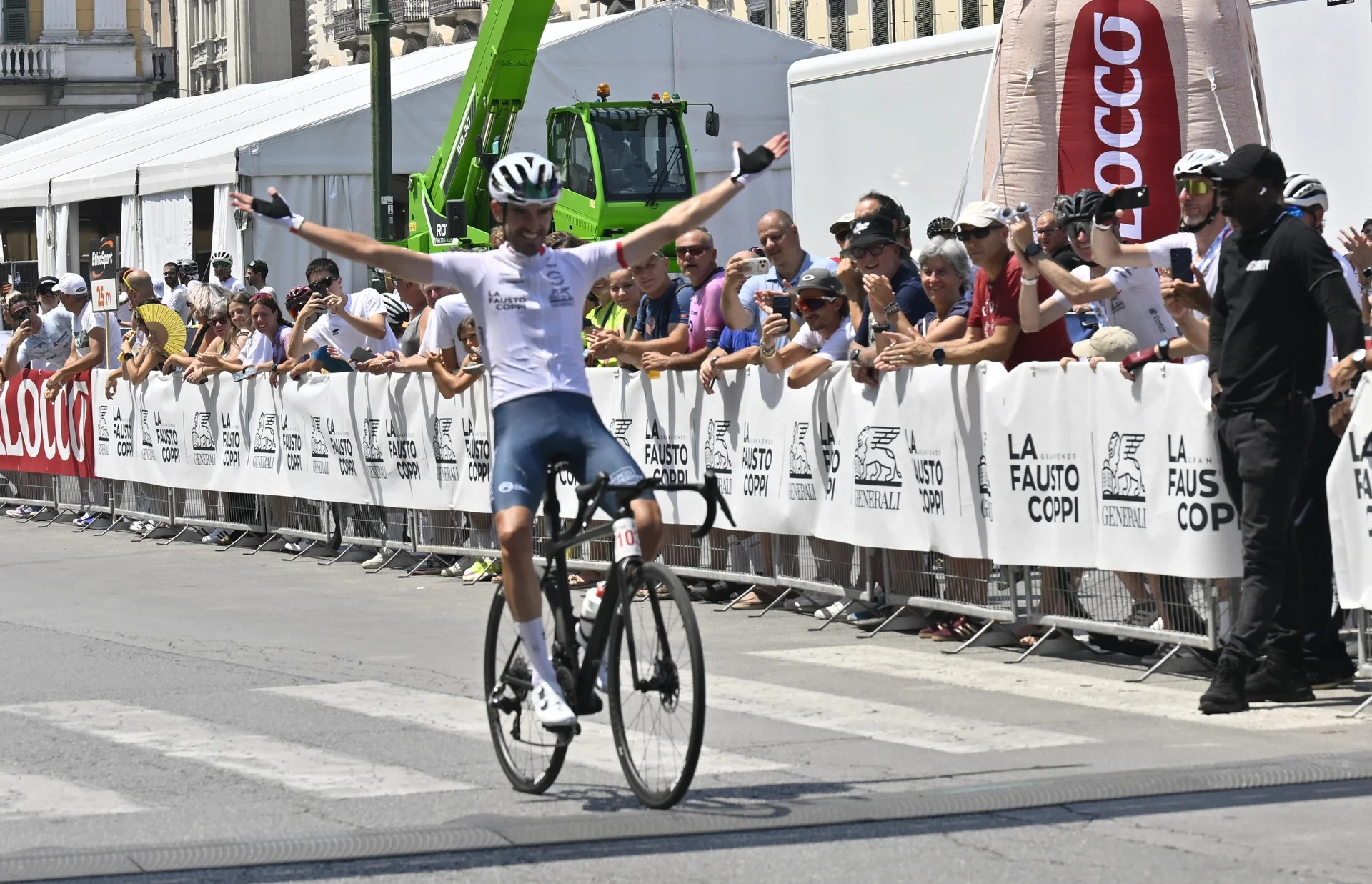 Triunfo absoluto de Borella y Prato en la épica Granfondo La Fausto Coppi Generali 2026