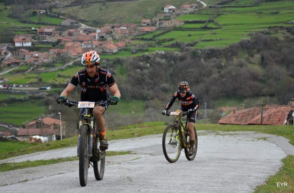 Triunfo en parejas mixtas para Bikezona Team en la NLC Rionansa