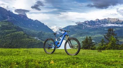 Mondraker NEAT: Llega una nueva era para las ebikes, más ligera, más rendimiento
