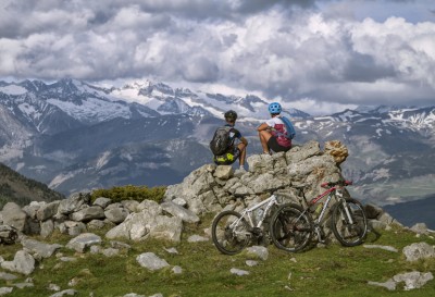 Una ruta en bici por los alrededores de Cerler