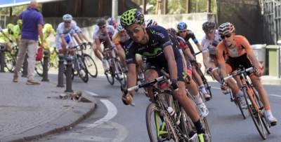 Beñat Intxausti repasa los primeros días del Giro