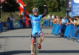 Oscar Vázquez, primer líder de la Copa de España de Ciclocross