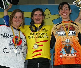 Vicky Hernandez (Ambisist-Commençal) campeona de cataluña de descenso