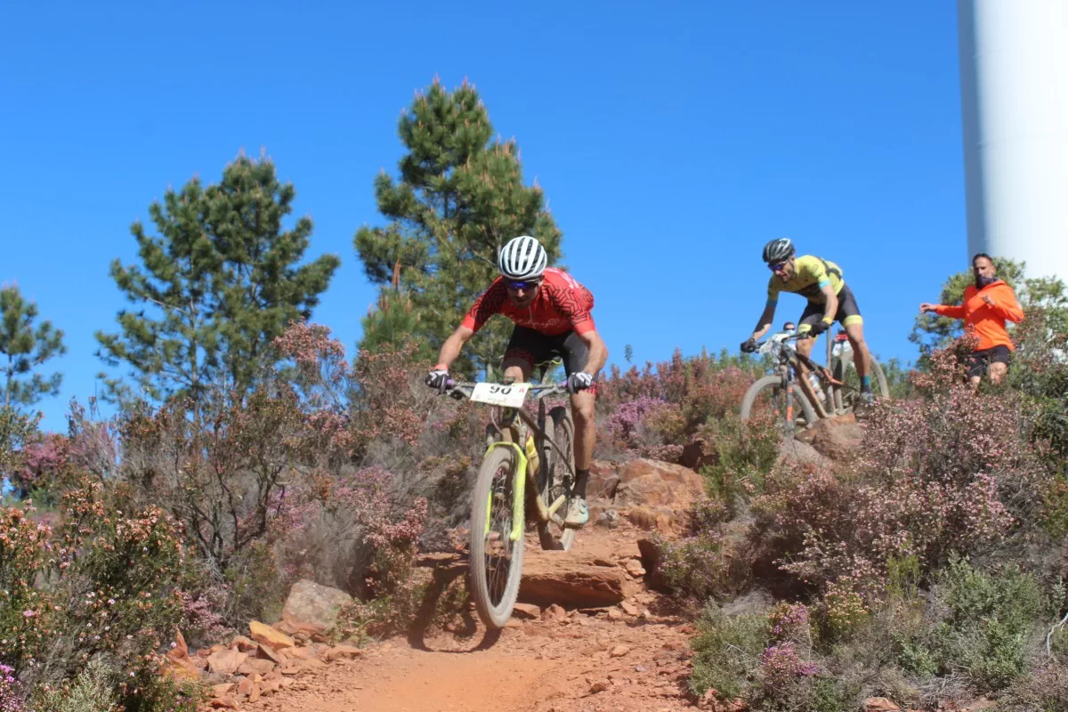 Víctor Manuel Fernández y José Sánchez campeones absolutos del V Desafío Andévalo 2Bikes