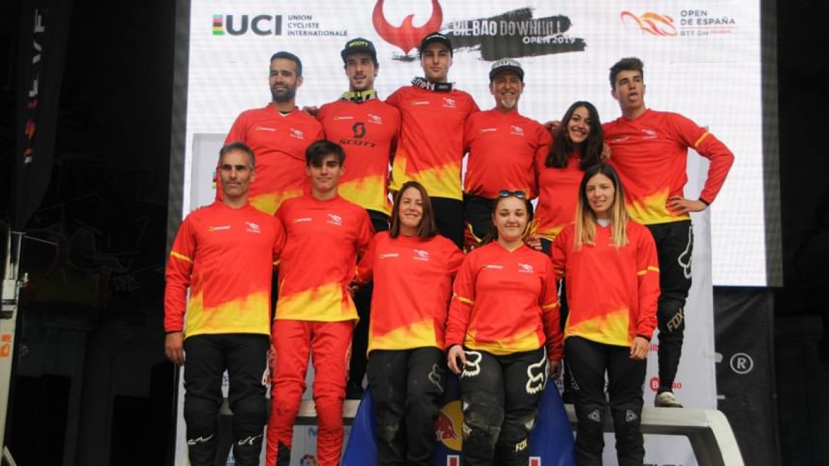 Victoria para Edgar Carballo y Veronika Widmann en el Bilbao Downhill