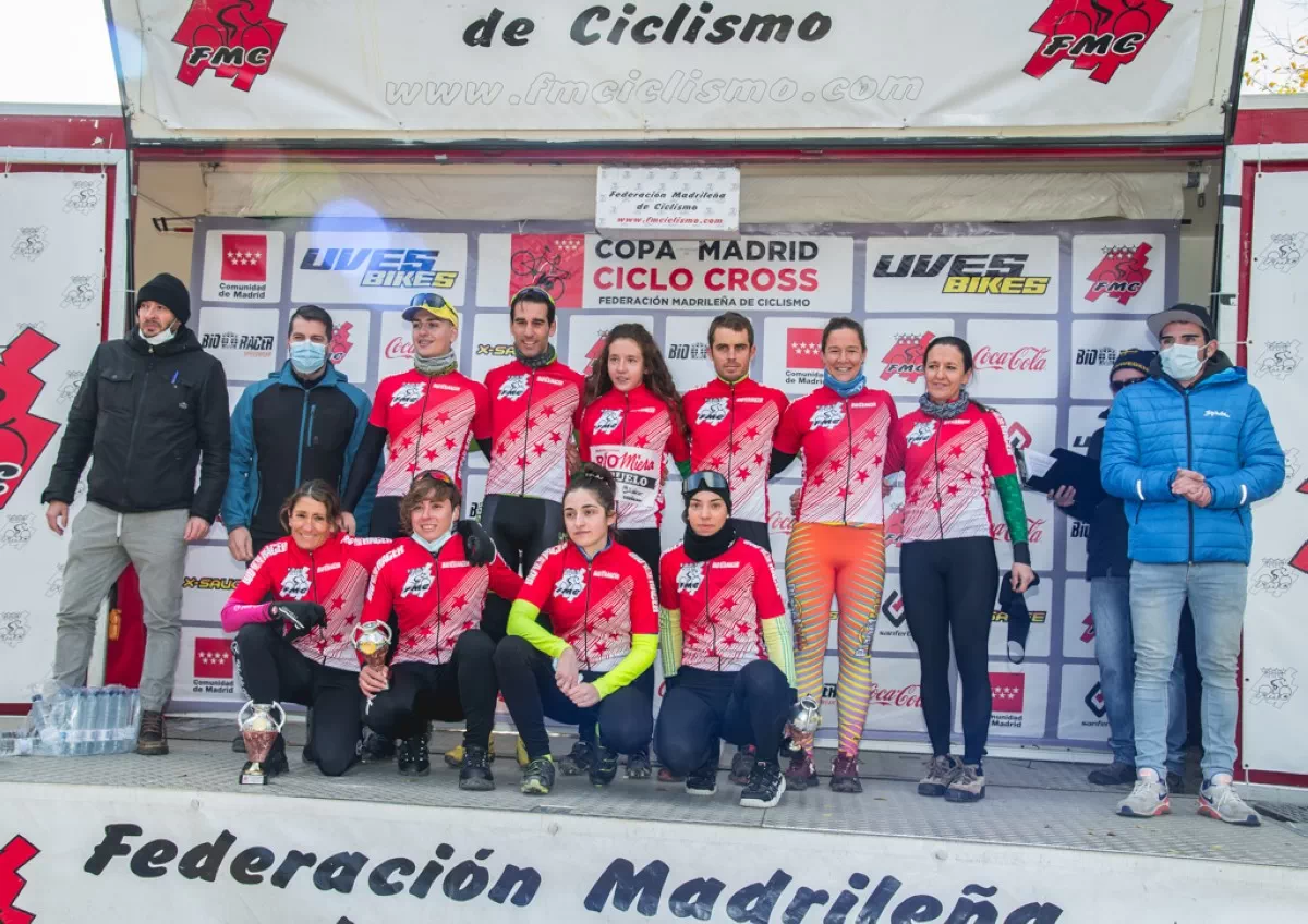 Victorias para Miguel Díaz y Noelia Ortiz en el ciclocross de Coslada