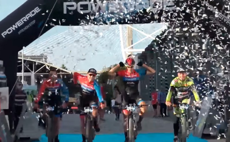 Vídeo: Llegada Powerade Madrid Lisboa 2016