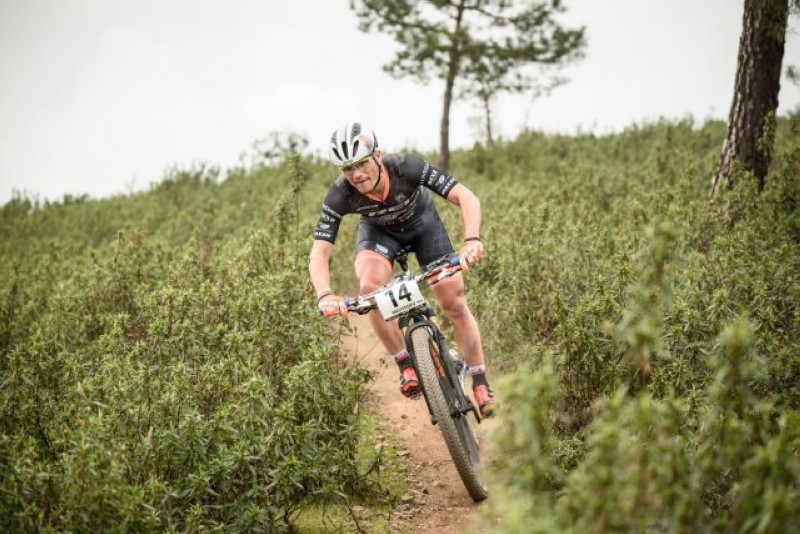 Vídeo: Resumen primera etapa Andalucía Bike Race