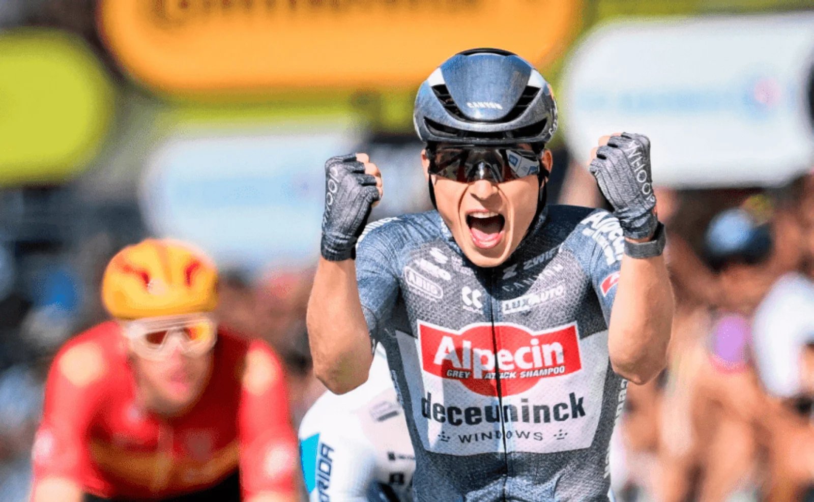 Vídeo Tour de Francia: Philipsen domina al sprint