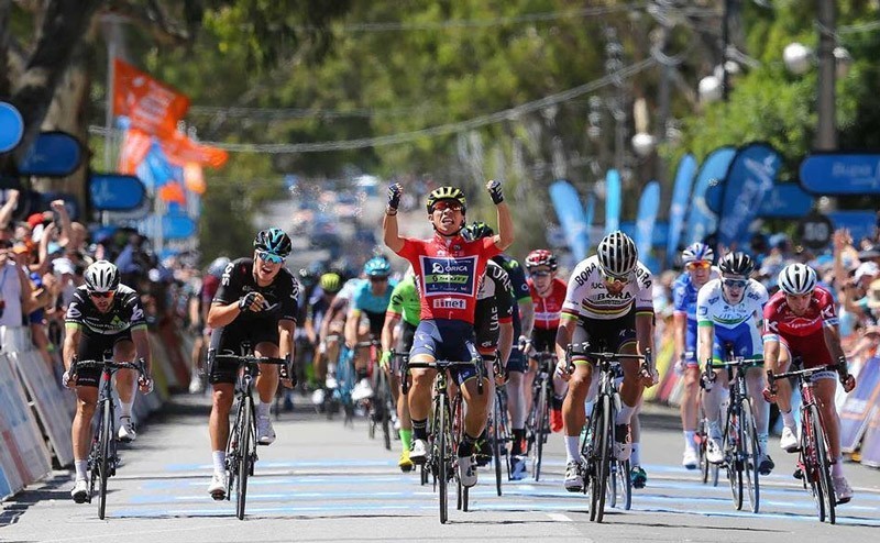 Vídeo: Triplete para Caleb Ewan en el Tour Down Under