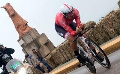 Vídeo: Últimos minutos de la Tirreno Adriático 2015