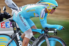 Vinokourov volverá a correr en el Astana