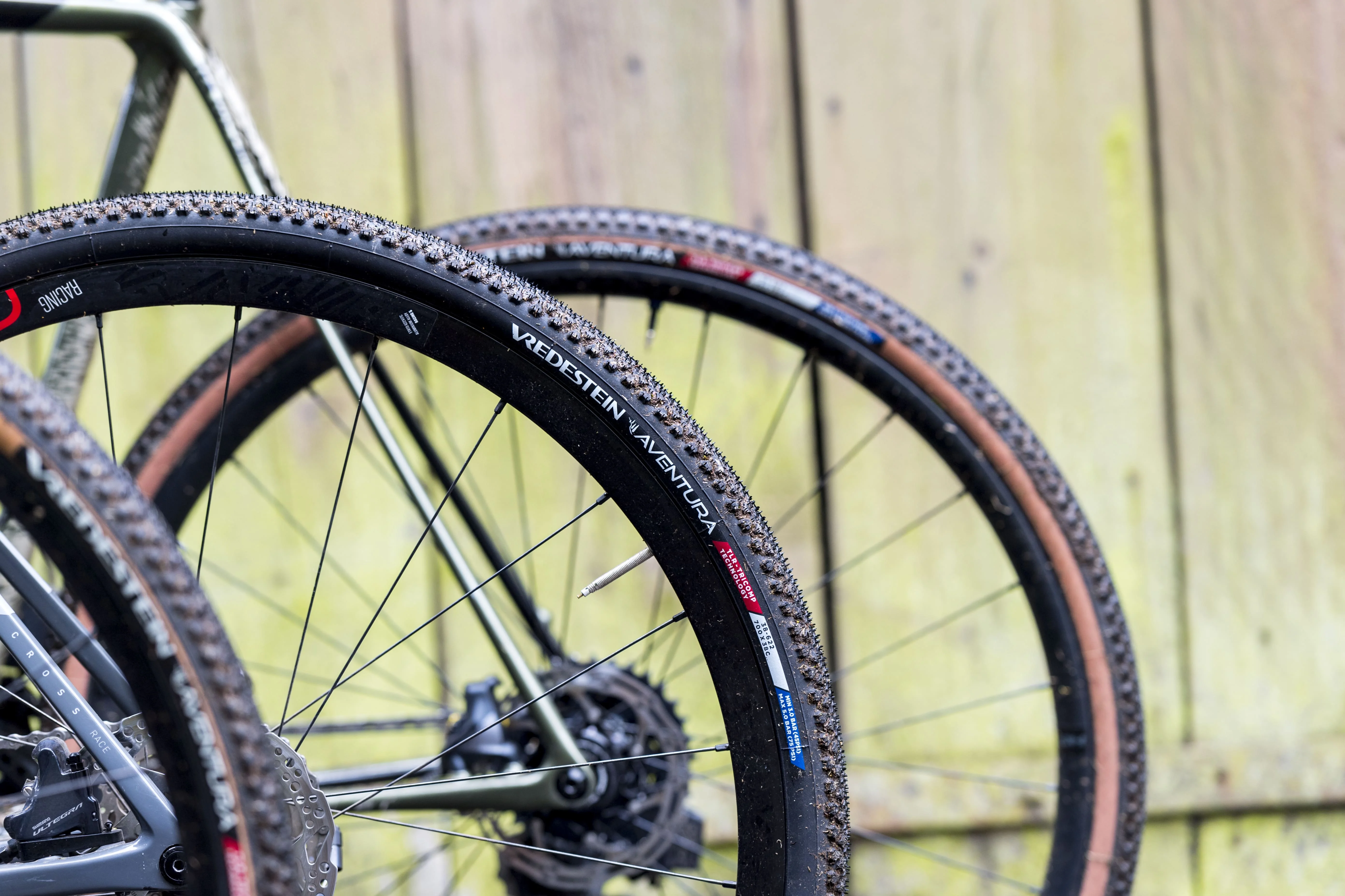 Vredestein presenta sus nuevos neumáticos para carretera y gravel en Eurobike 2025 